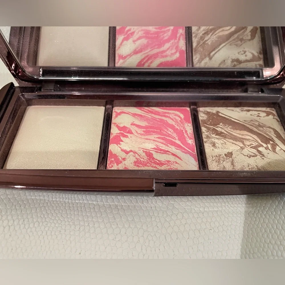 Hourglass Ambient Lighting Palette, Diffused Light, Diffused Heat, Bronze Light